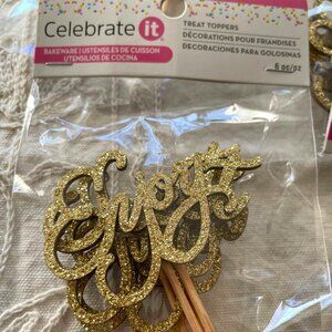 Gold Treat Toppers - Set of 4 packs